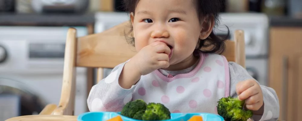 Comment encourager votre petit à manger facilement ?